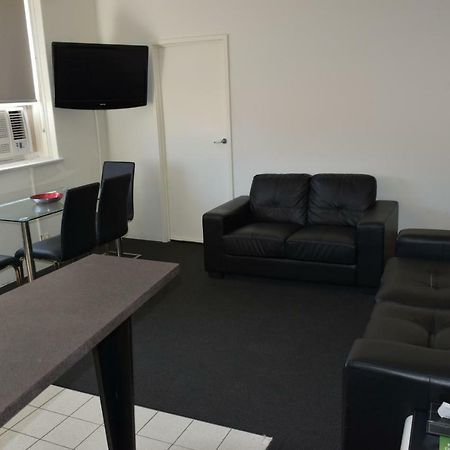 Apartments On Flemington Melbourne Dış mekan fotoğraf